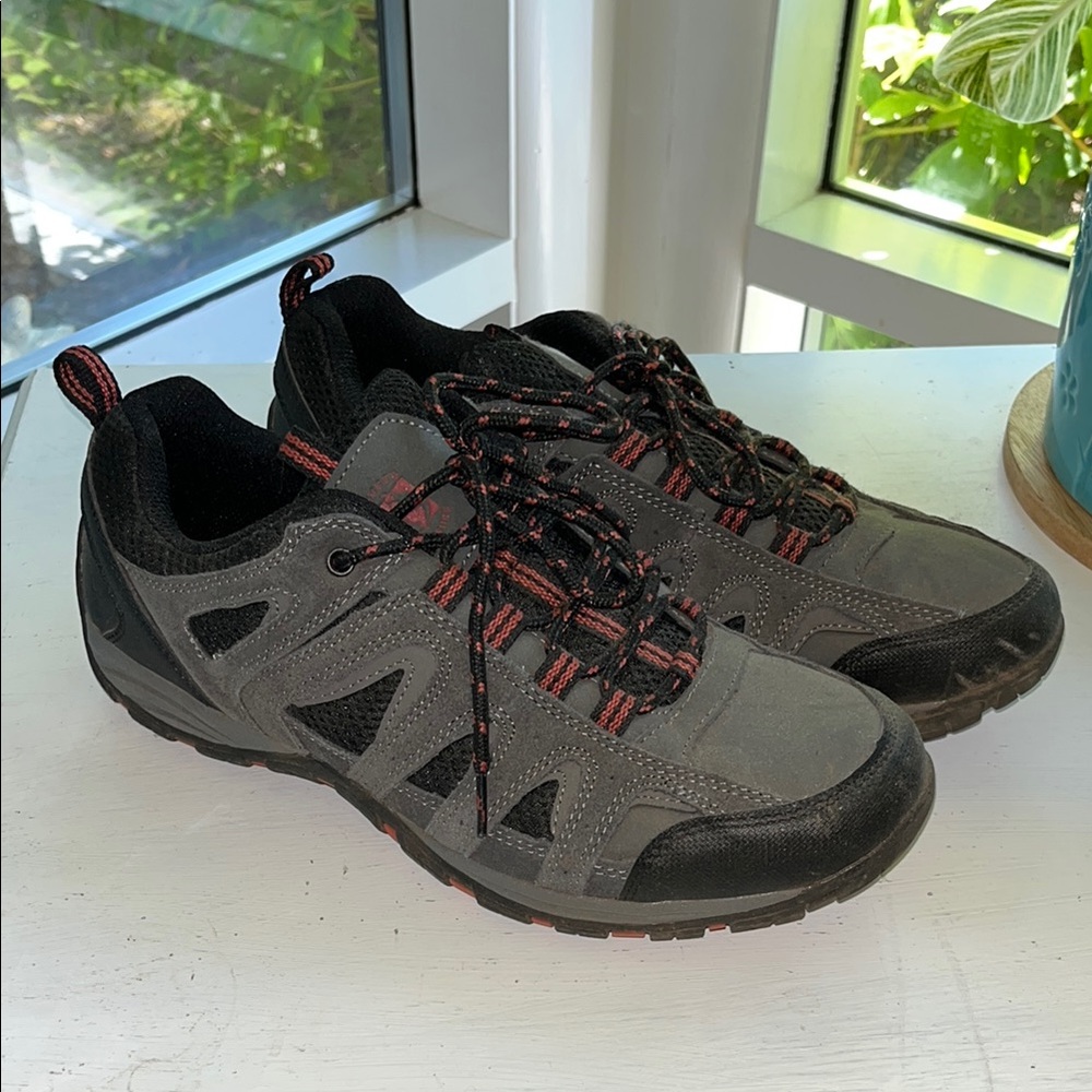 Gray and Black Athletic Shoes with Rugged Outsole